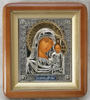 Икона в киоте 11х13 фигурный, темпера, риза, никель, эмаль,Казанской Божьей матери, икона Богородицы