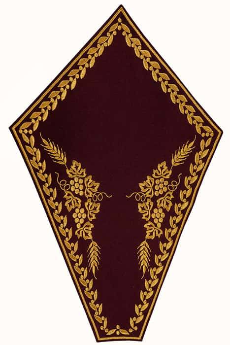 Плат под крест, большой, габардин, вышивка, цвет бордо с золотом, 41 х 30 см