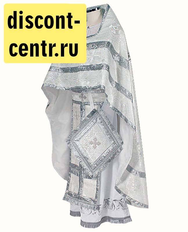 Priestly vestments, white with silver, 90/145 silk in assortment