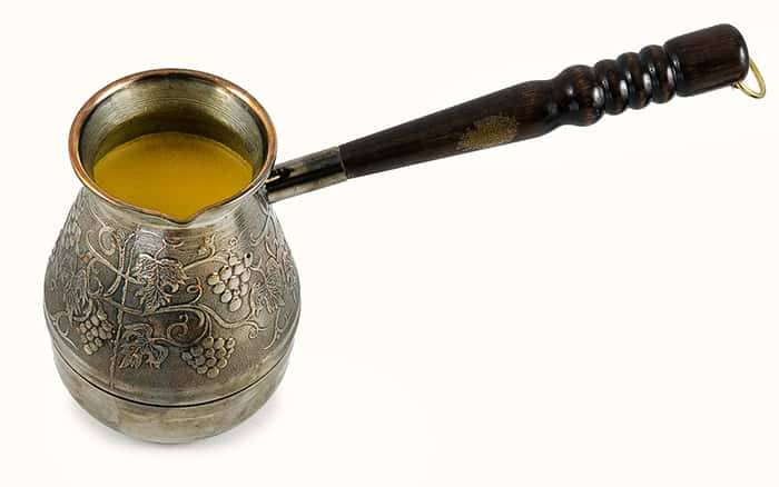 Κέρινο μαστίχα / κέρινο μαστίχα για τον αγιασμό του θρόνου και την εισαγωγή σωματιδίων στη λειψανοθήκη 450 γρ., στο Τούρκου